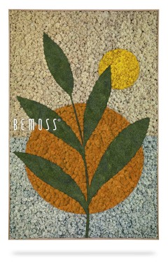 ein Gemälde einer Blume und eines Blattes an einer Wand mit der Aufschrift „Bemos“ auf der Seite, moosbild, mooswand, moos pflanzen, moos, moos deko, moos art
